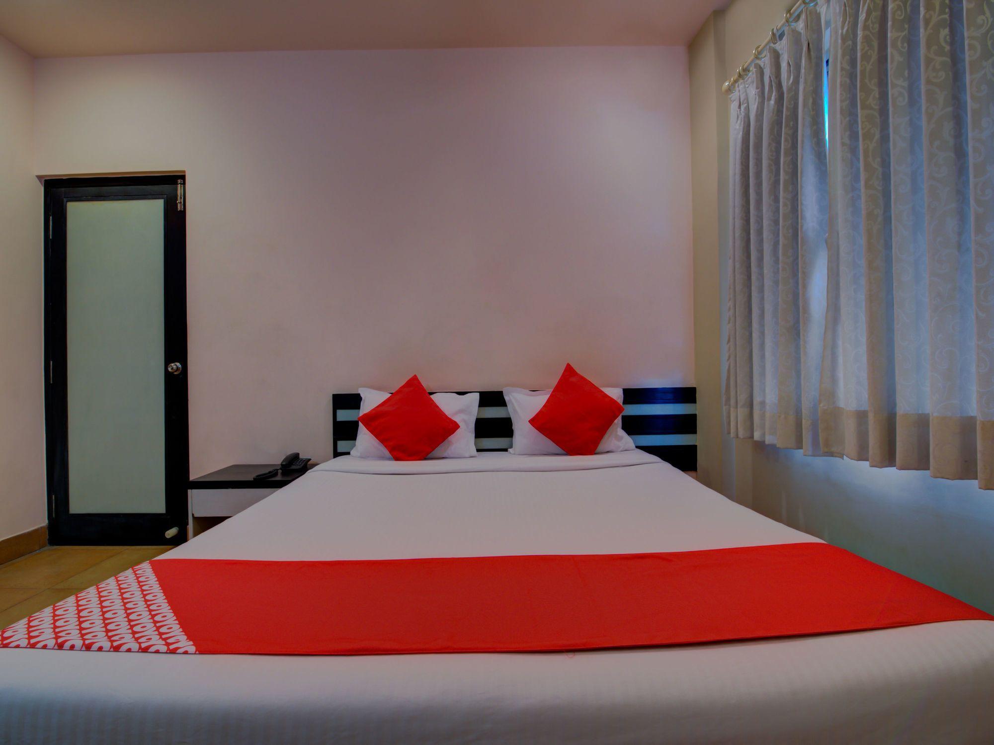 Treebo Sreema Hotel Kolkata